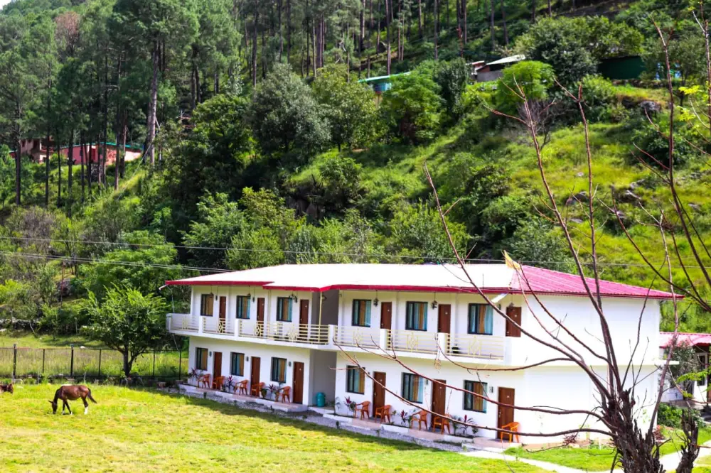 Divyam Resort, Barkot