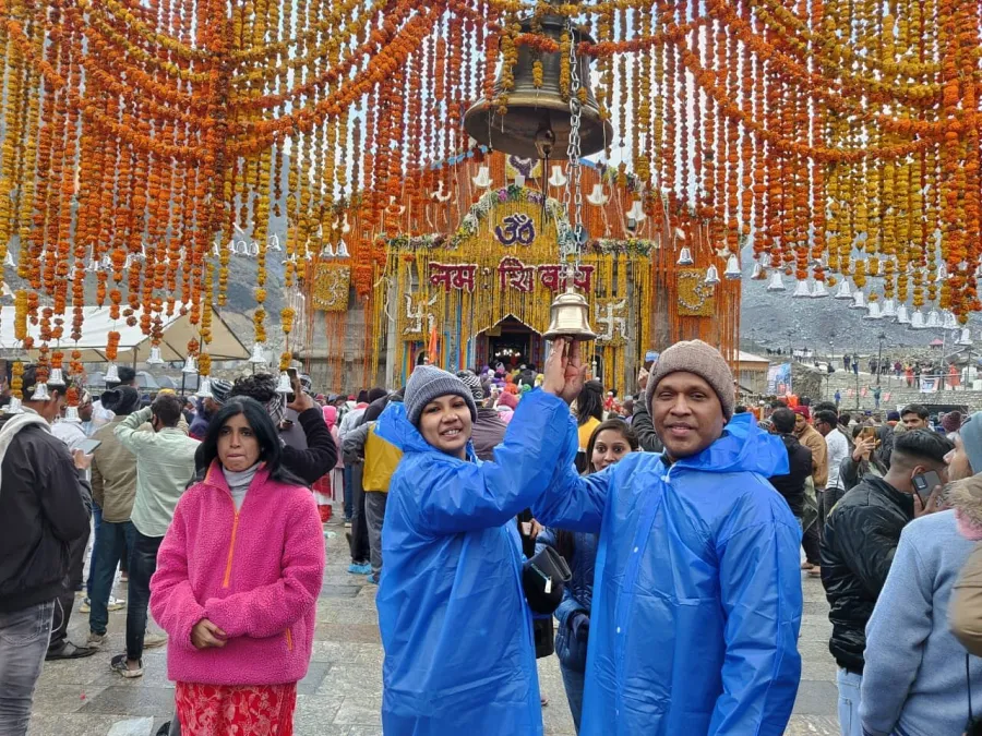 Saffron Chariot guests on their Char Dham Yatra